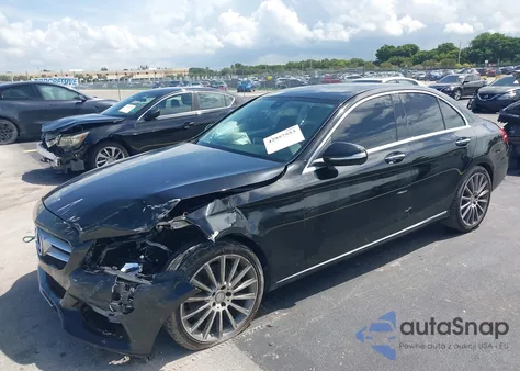 2015 Mercedes-Benz C 300 4Matic from USA, damaged, VIN 55SWF4KB6FU003122